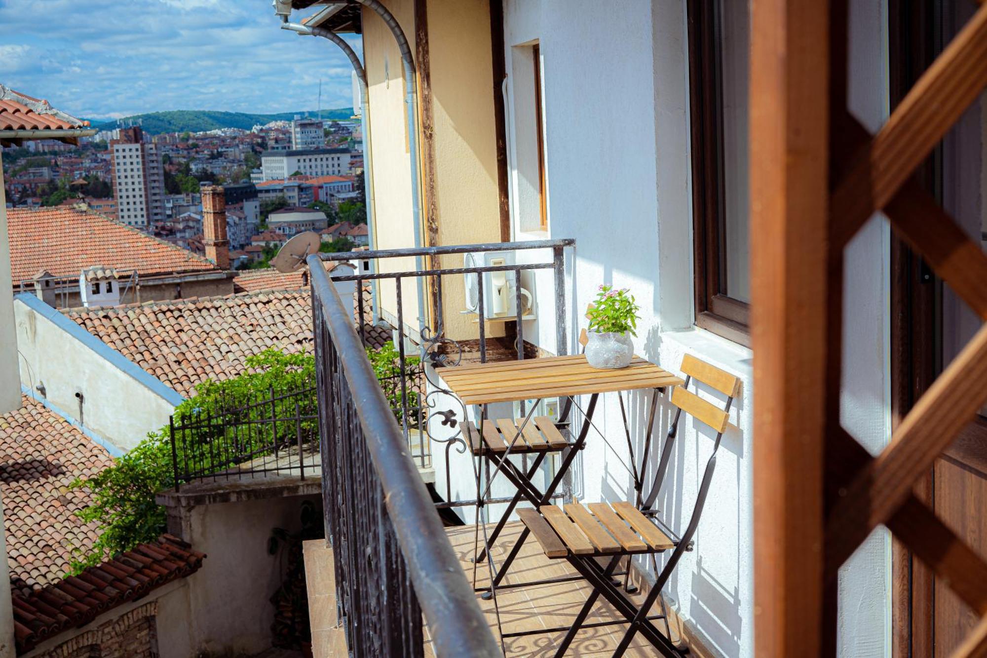 Family Hotel "Slavianska Dusha" Veliko Tarnovo Exterior photo